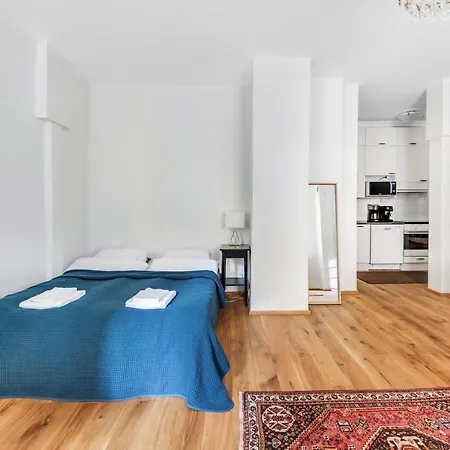 Апартаменты Wehost Oikokatu Хельсинки Экстерьер фото